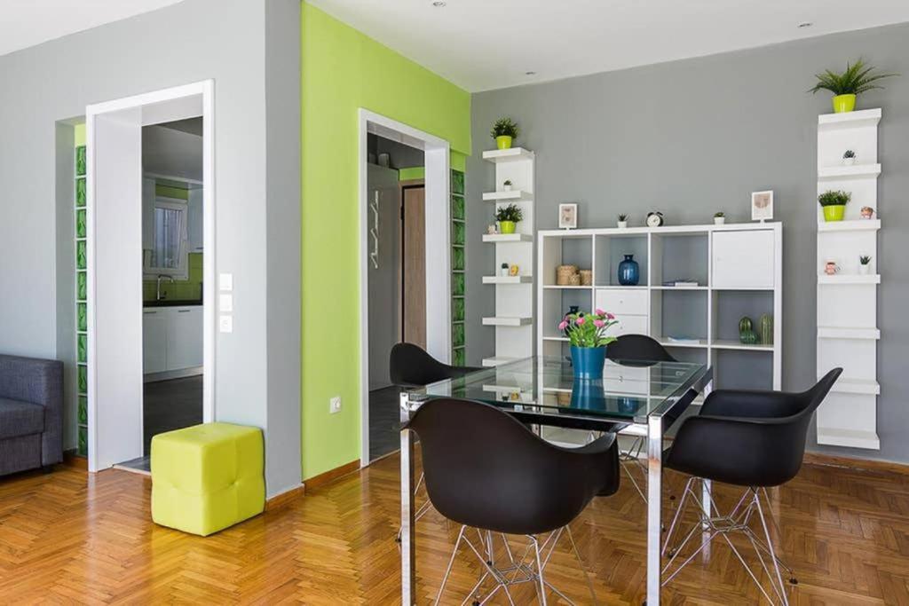 Apartmán Sunlit 2Br Oasis In Metaxourghio 3Min From Metro Atény Exteriér fotografie