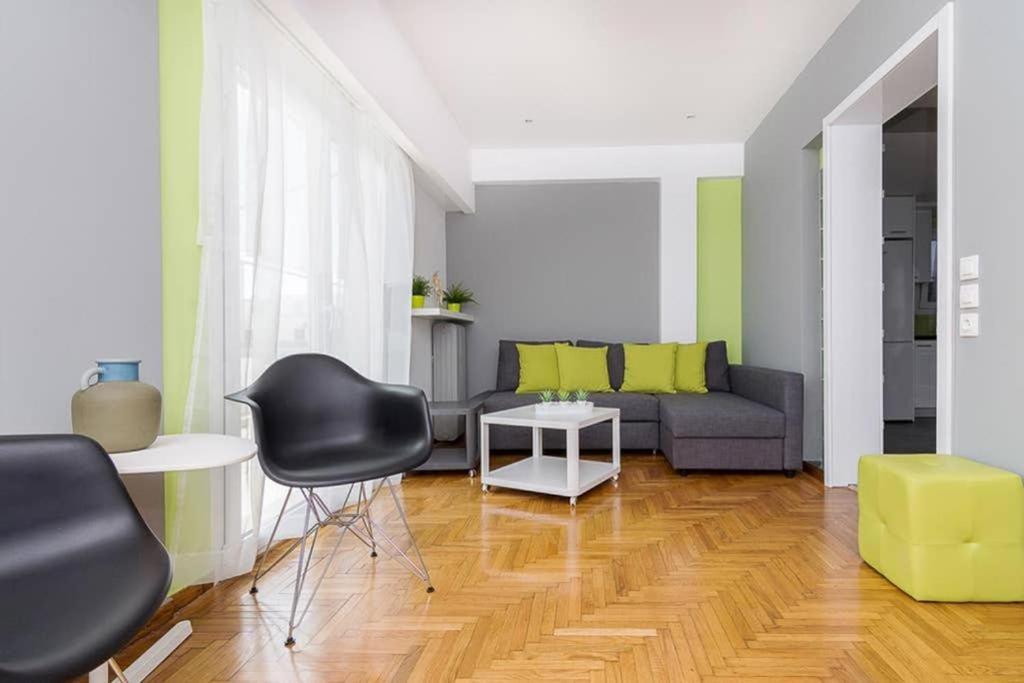 Apartmán Sunlit 2Br Oasis In Metaxourghio 3Min From Metro Atény Exteriér fotografie