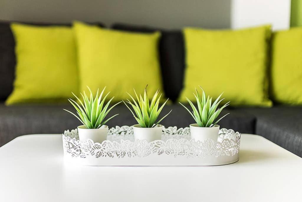Apartmán Sunlit 2Br Oasis In Metaxourghio 3Min From Metro Atény Exteriér fotografie
